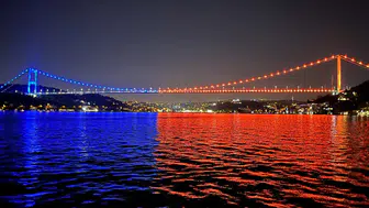 FSM Köprüsü Dünya Omurilik Felçlileri Günü için aydınlatıldı