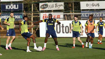 Fenerbahçe, Beşiktaş derbisi hazırlıklarına başladı