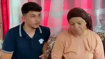 Batan gemiden sağ kurtulan genç, ailesine kavuştu