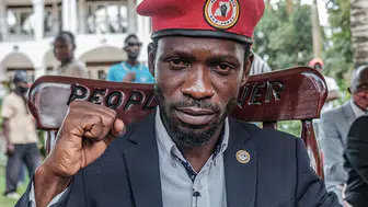 Uganda muhalefet partisi lideri Bobi Wine kimdir ve ne yapmaktadır?