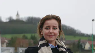 Vildan Atasever Kimdir? Hayatı ve Kariyeri Hakkında Bilgiler