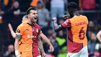 Galatasaray savunmasında ideal isimler yeniden mi görev alacak ?