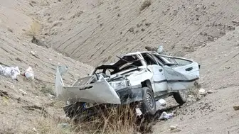 Elazığ'da Uçuruma Yuvarlanan Otomobilde Can Pazarı
