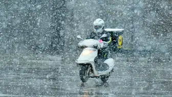 Vali Gül açıkladı: İstanbul'da motosikletliler ne zaman trafiğe çıkabilecek?