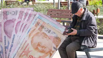 2026 Yılı Üç Aylık Enflasyon Farkı Ne Kadar Oldu ? Memur ve Emekli Zammında Son Durum Nedir ?