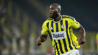 Aston Villa Maçında Romelu Lukaku'nun Performansı Fenerbahçe İçin Ne Anlama Geliyor?