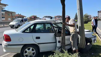 Alanya'da kazada 1 kişi yaralandı: Otomobil sürücüsü olay yerinden kaçtı