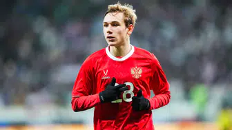 Dünya devleri Aleksey Batrakov için mi geliyor : Galatasaray Barcelona ile karşılaşacak