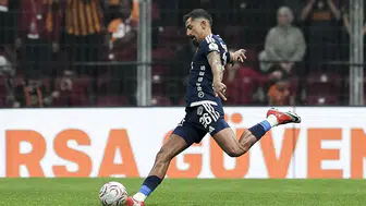 Kerem Demirbay'dan Galatasaraylı taraftarlara özür açıklaması