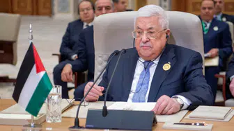 Filistin Devlet Başkanı Mahmud Abbas Genel Seçimleri Erteledi
