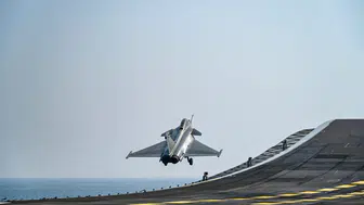 Hindistan’ın Uçak Gemisinde Rafale M Savaş Uçaklarının İlk Denemesi Nasıl Gerçekleşti?