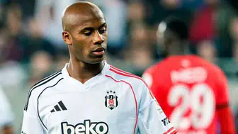 Beşiktaş'ta Emirhan Topçu'nun sakatlığı sonrası Djalo'ya forma şansı mı doğuyor ?