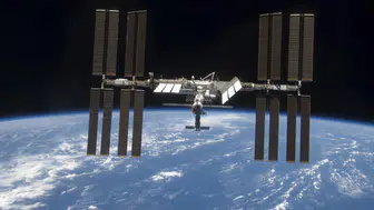 Uluslararası Uzay İstasyonu'nda görevini tamamlayan astronotlar Dünya'ya ne zaman geri döndü ?