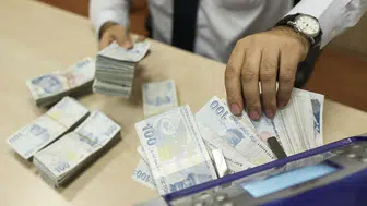Emekli ve memur zammı ne kadar olacak? Uzman isim en düşük emekli maaşı için rakam verdi