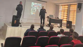 Bayburt Aydıntepe'de Silah Ruhsatı Sahiplerine Güvenlik Eğitimi