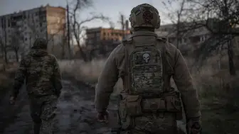 Ukrayna ordusundan cephe hattında bir ilk: Yaralı asker dev İHA ile tahliye edildi
