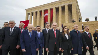 Kemal Kılıçdaroğlu, 29 Ekim Cumhuriyet Bayramı Törenine Neden Katıldı?