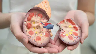 Kış Aylarında Bilinçsiz Vitamin Kullanımı Neden Zararlı Olabilir?