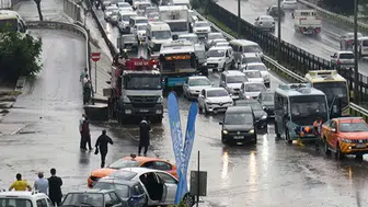 İstanbul'da Sağanak Yağış Sonrası Trafik Yoğunluğu Neden Bu Kadar Yükseldi ?