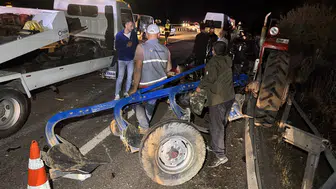Kütahya'da 4 aracın karıştığı kazada 7 kişi yaralandı