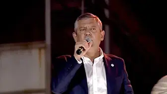 Özgür Özel'den Vatandaşlara Yeni Sokak Çağrısı