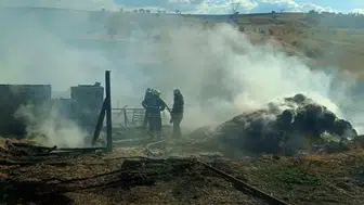 Kütahya'da ahırda yangın: 1 kişi öldü, 5 hayvan telef oldu