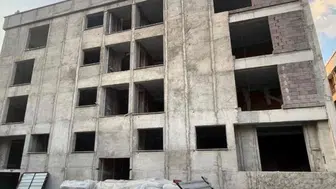 İzmir'de aynı taşınmazı birden fazla kişiye sattığı iddia edilen firmaya operasyon