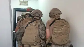Sakarya'da tefecilik operasyonu: Milyonluk senet ve çeklerle yakalanan 2 şüpheli gözaltında