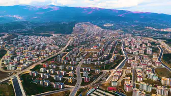 Saatte 23, günde 550 konut! Türkiye’nin deprem konutları Rus basınını hayran bıraktı