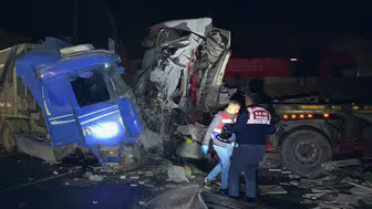 Elazığ-Malatya Yolunda Zincirleme Tır Kazası: Bir Ölü