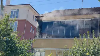 Bolu'da korkutan balkon yangını