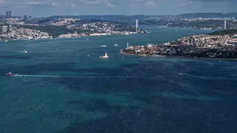 İstanbul boğazı yağışlar sonrası sular turkuaza büründü