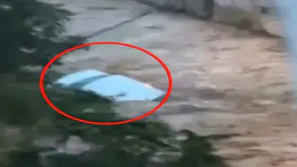 Sarıyer'deki Sel Felaketinde Kaybolan Ahmet Derin'in Aracının Sürüklendiği Anlar Görüntülendi