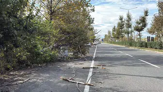 Tekirdağ'da Kuvvetli Fırtına Hayatı Olumsuz Etkiledi