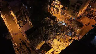 Beyoğlu'nda Kentsel Dönüşümdeki 5 Katlı Bina Çöktü
