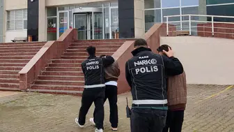Kars'ta aparta uyuşturucu operasyonu : Bonzai ve silahlar ele geçirildi !