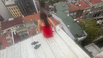 Şişli'de Kazak kadının şüpheli ölümü ve son fotoğrafı