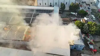 Bursa Nilüfer'de mobilya fabrikasında korkutan yangın