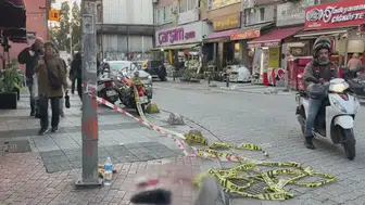 Kadıköy'de alacak meselesi kanlı bitti: Silahlı kavgada 1 kişi yaralandı