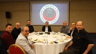 Gençlerbirliği'nde Kritik Maç Öncesi Moral Yemeği