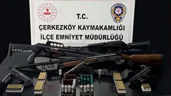 Çerkezköy'de Ruhsatsız Silah Operasyonu: 10 Gözaltı