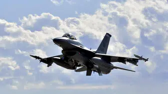 Tayvan'ın ABD'den aldığı modernize F-16'ların ilk ikisi teslim edildi