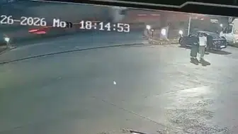 Konya'da Pancar Yüklü Traktöre Tır Çarptı