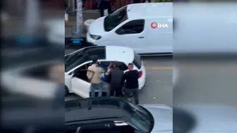 Dövüş antrenörü olduğunu söyleyen kadının yumruklu saldırısı kamerada