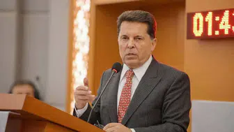 Ahmet Özer Yeni Parti'ye katıldı