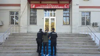 Edirne’de pansiyon önündeki bıçaklı kavganın cinayet şüphelisi tutuklandı