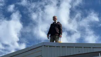 Bursa'da yıkım ekiplerine karşı çatıya çıkan vatandaşın direnişi sonuç verdi