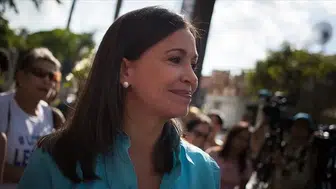 Nobel Barış Ödüllü Machado Venezuela’ya geri döndü