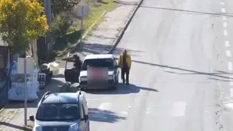 Trafik denetimini görünce yolcuyla yer değiştirdi, drona yakalandı