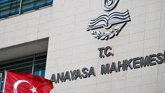 Anayasa Mahkemesi'nden Yeni Parti Kararı: İsim Değişmeyecek